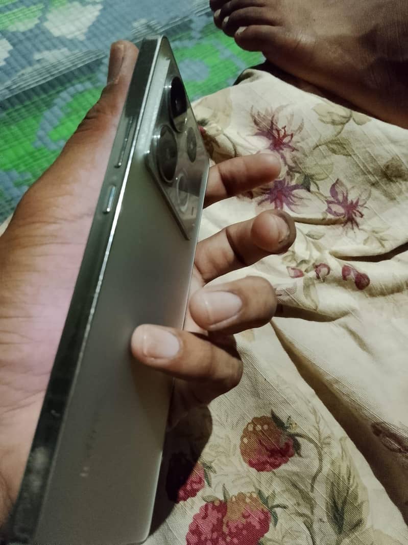 Infinix note 40 1