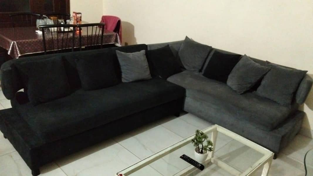 L Shaped Sofa 0