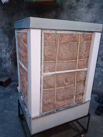 Air cooler with stand. WhatsApp 03077036825