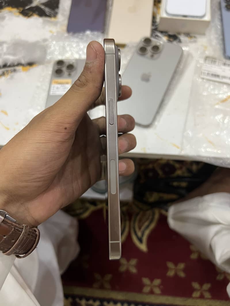 Iphone 15 pro max 1