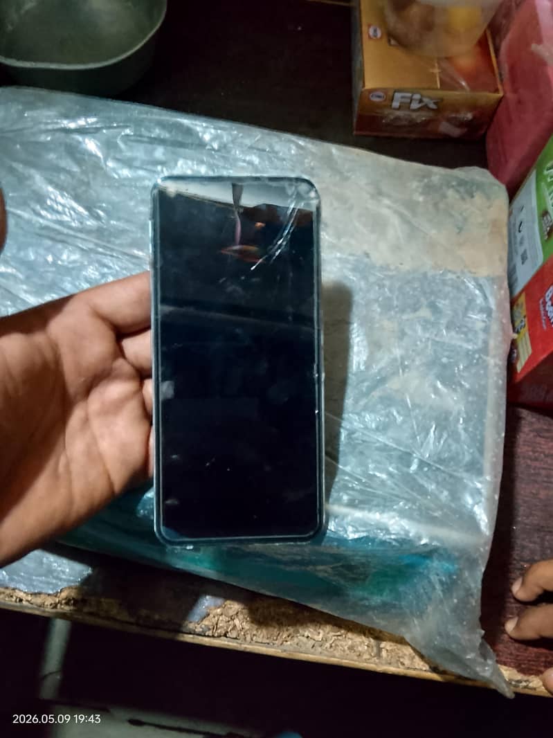 Tecno camon 17 1