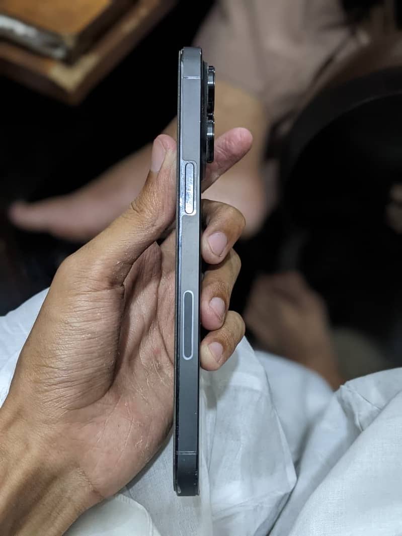 IPHONE 14 pro max 2