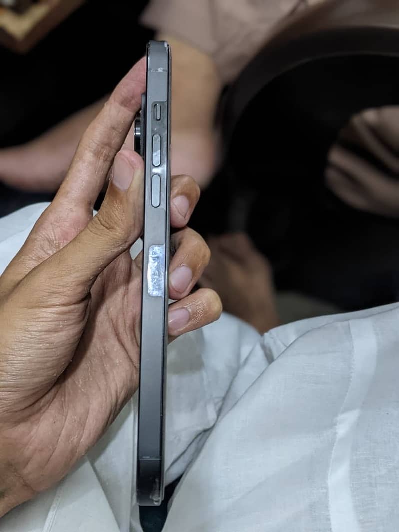 IPHONE 14 pro max 3