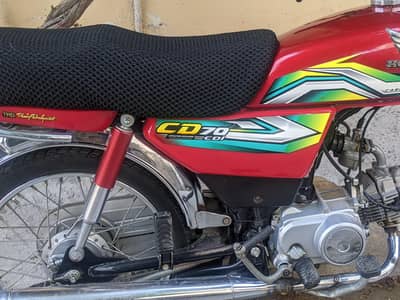 Honda CD 70 Red