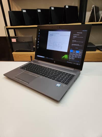 Hp zbook 15 G5 | i7 -8850H | 16/256 |4k Display