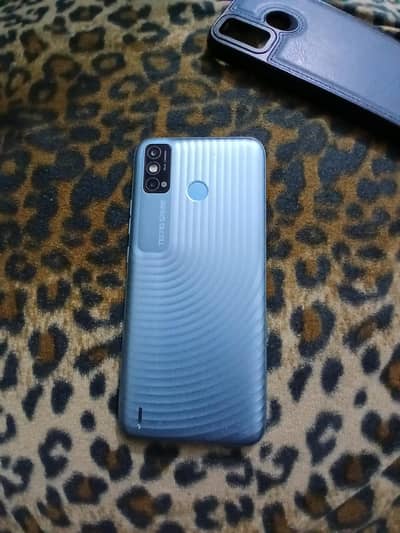 Tecno spark 6 go