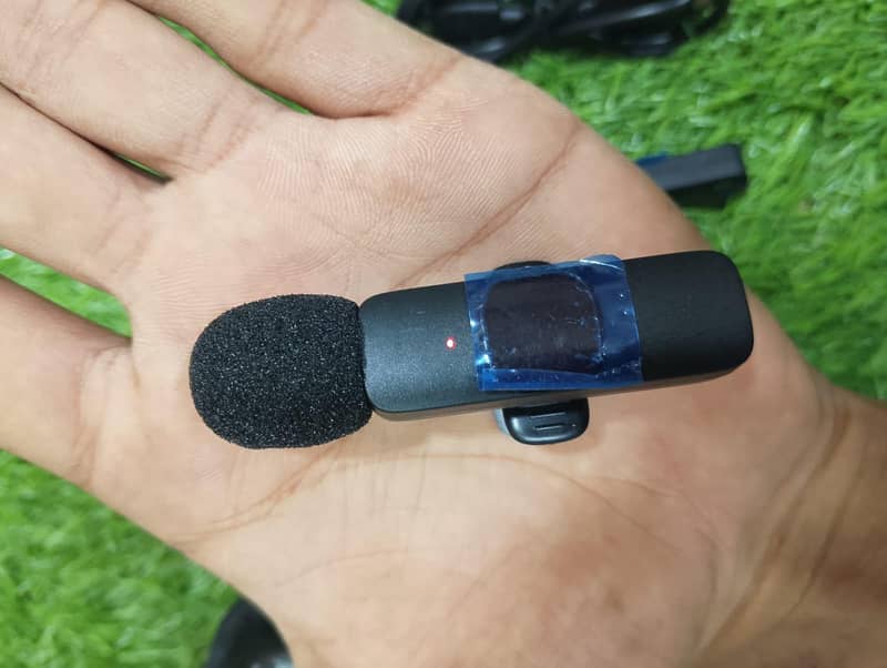 K30 Wireless Microphone 2