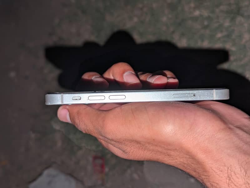 iphone 12 mini 2