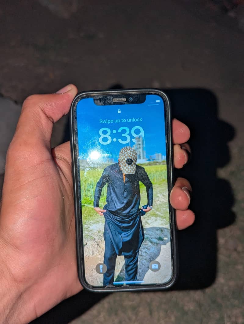 iphone 12 mini 6