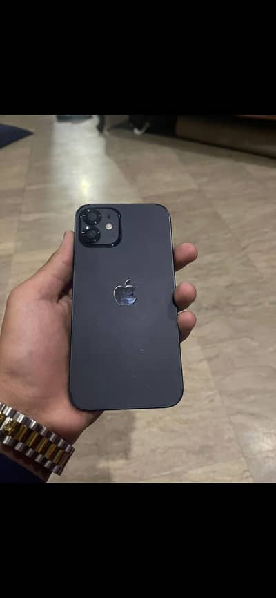 i phone 12.64gb