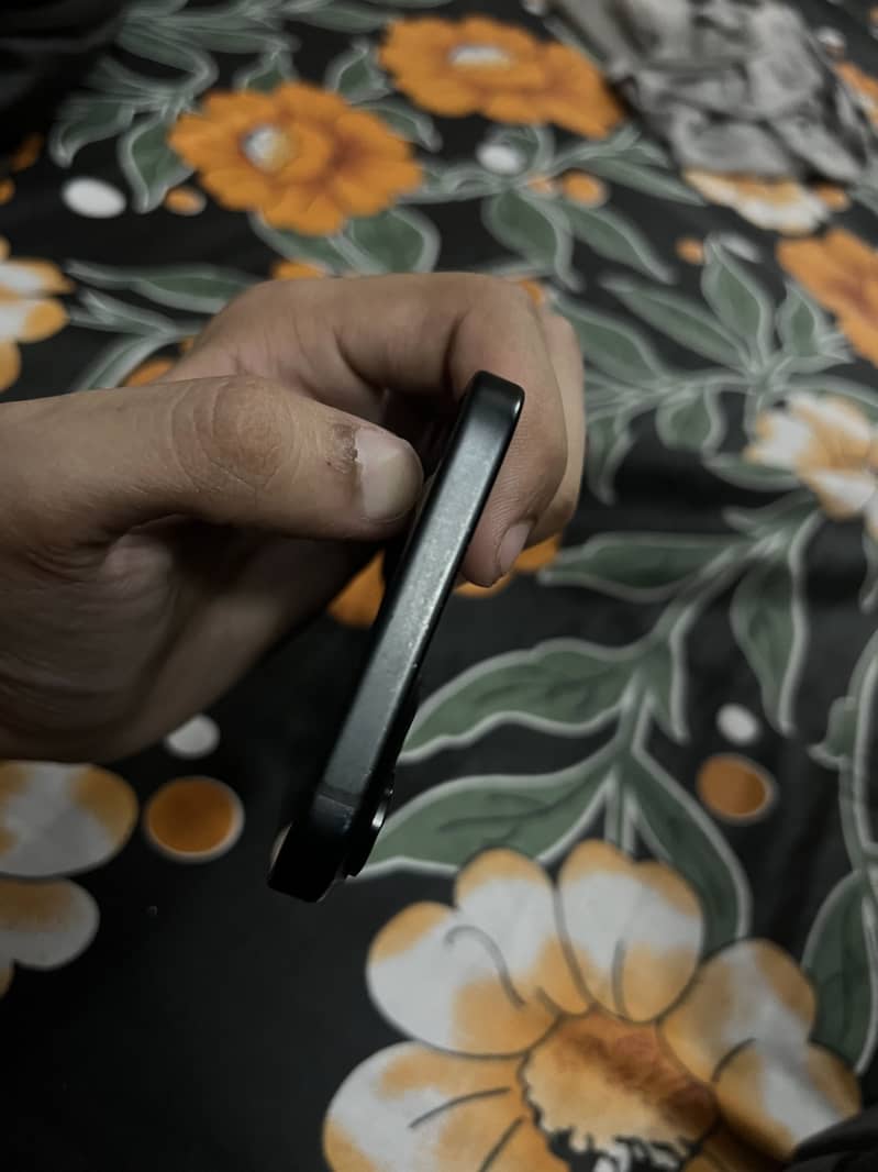 Iphone 15 plus 3