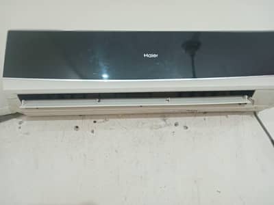 Haier a. c 1.5 tone