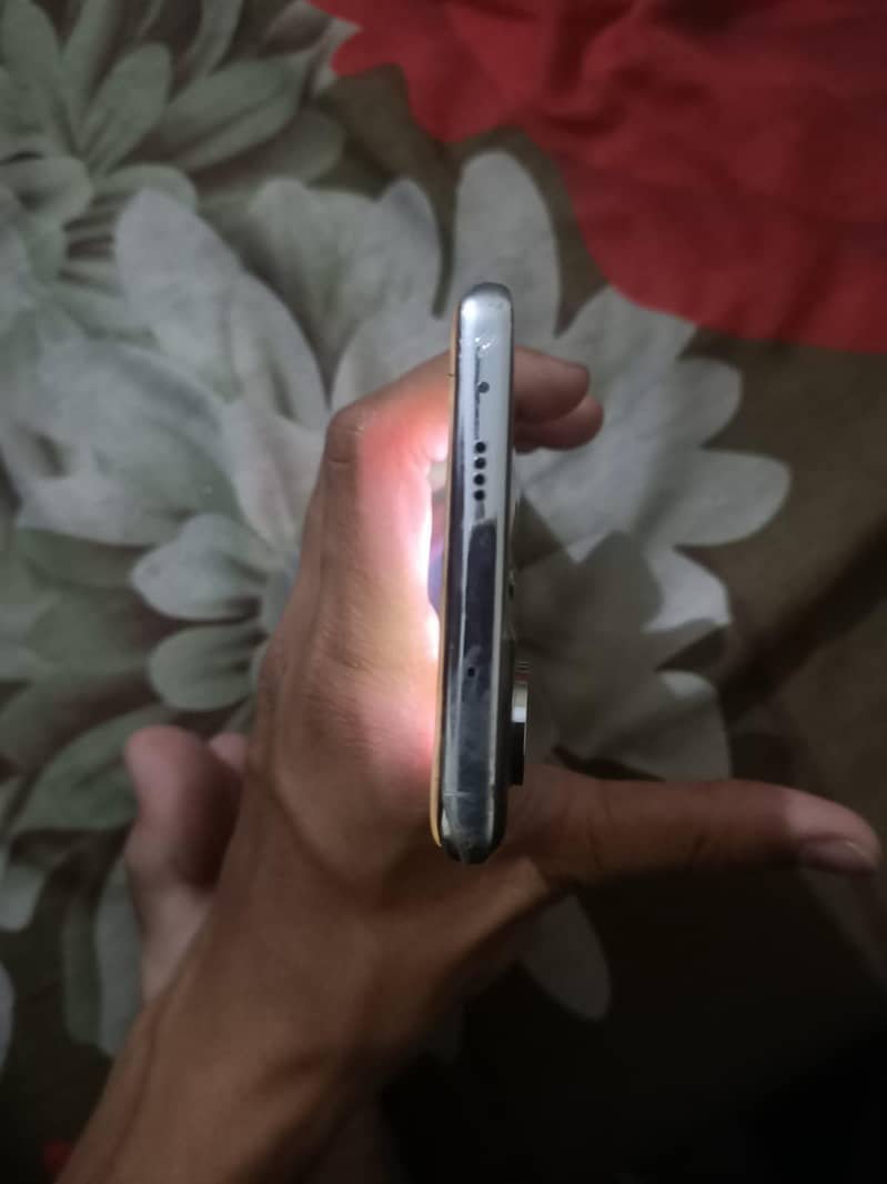 techno camon 40 pro plus 3
