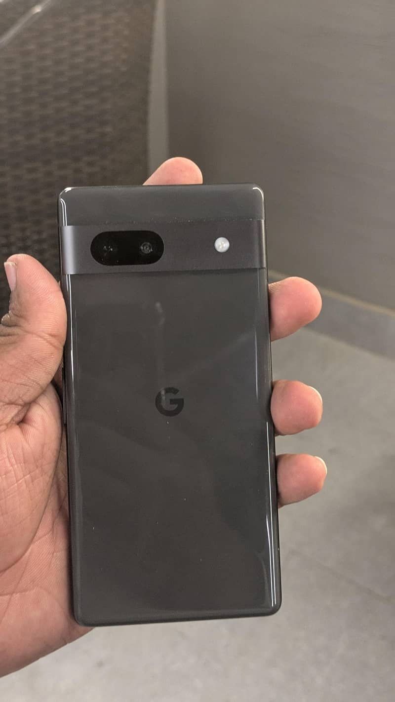 Google Pixel 7A 1