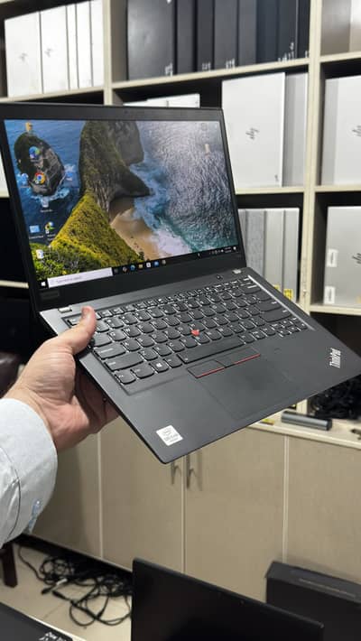 Lenovo thinkpad t14s core i5 10th gen A grade stock