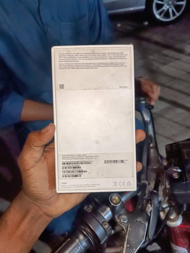 iPhone 11 0