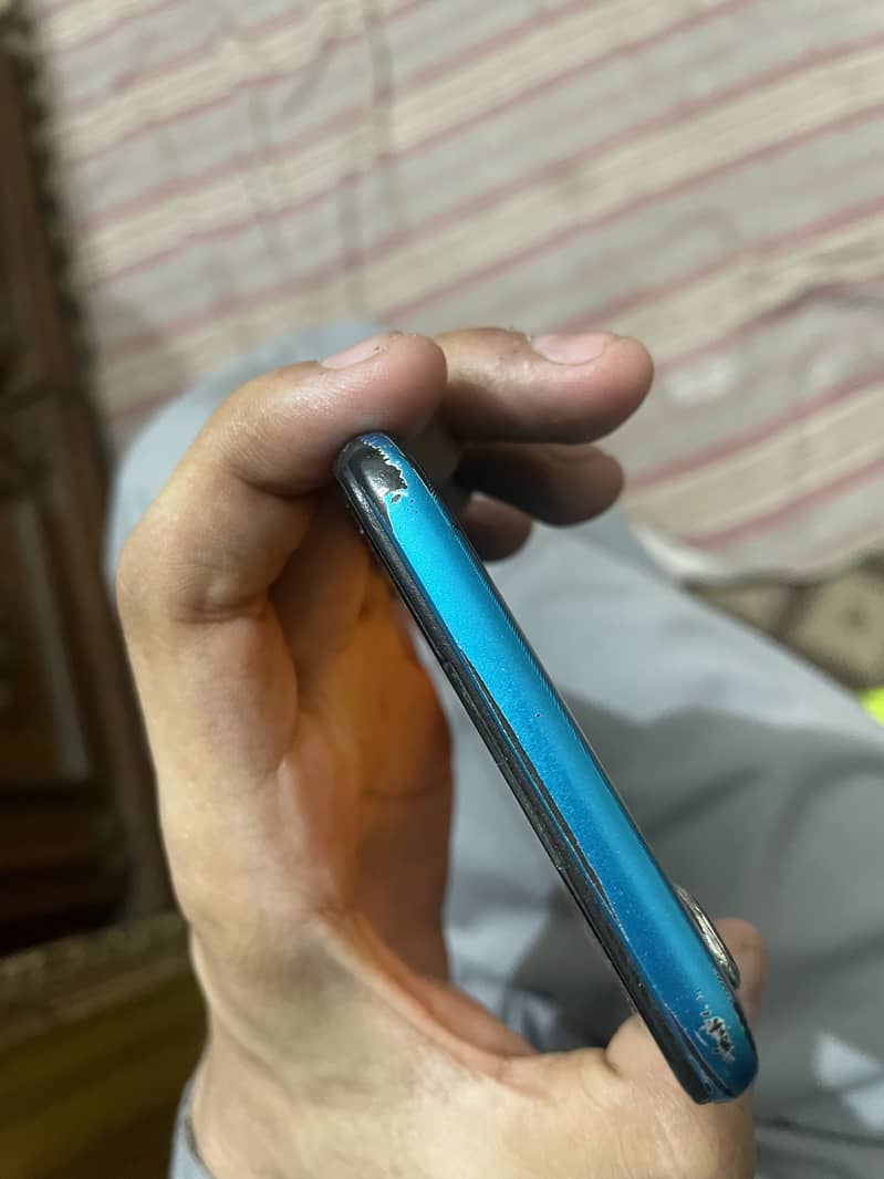 Realme 5i 5