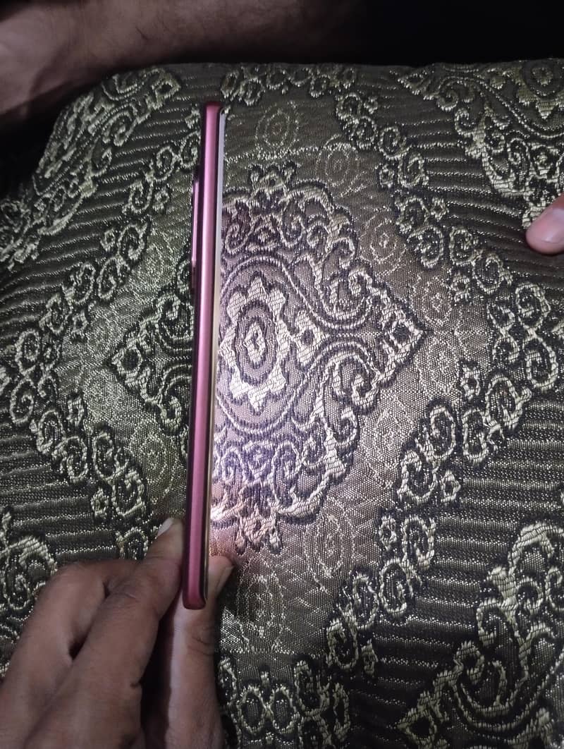 Mobile 4