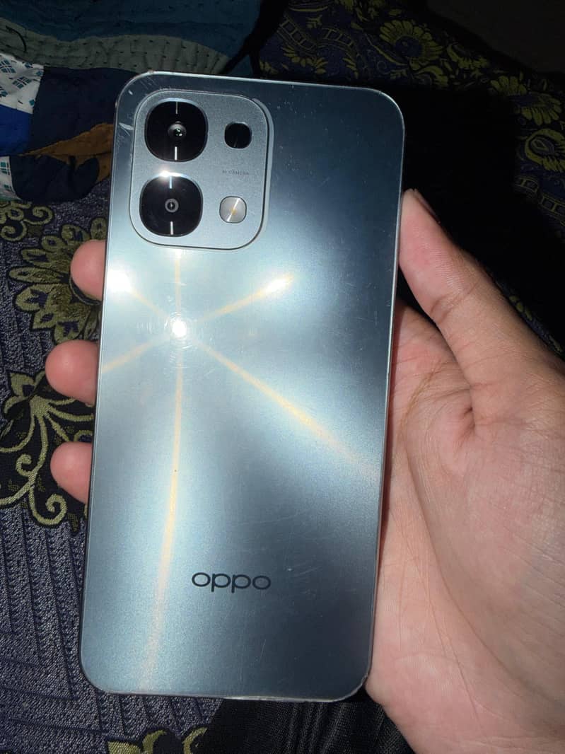 OPPO A6 Pro 0