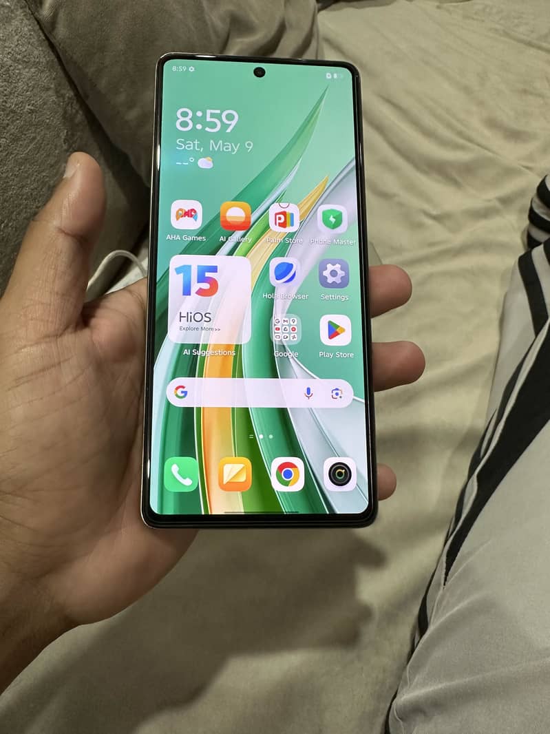 Tecno Camon 30 1