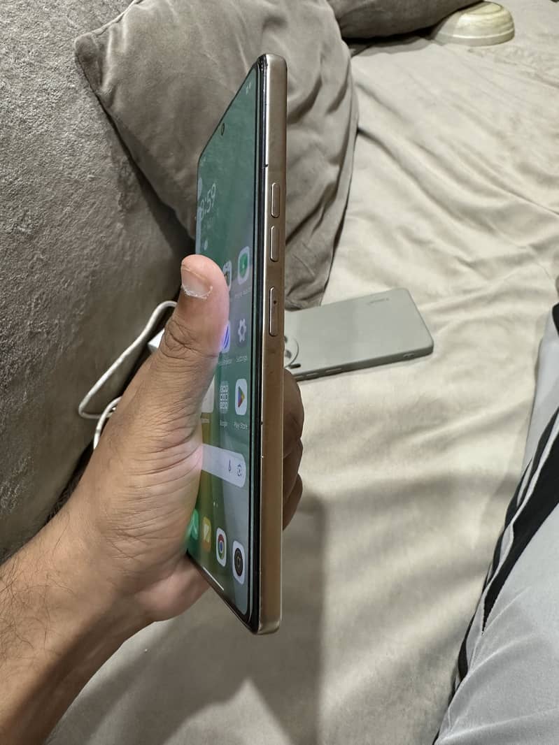Tecno Camon 30 4
