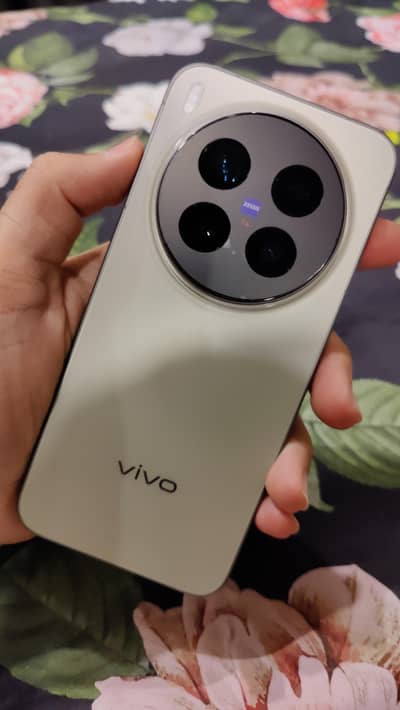 vivo x300 pro 16/512 brown