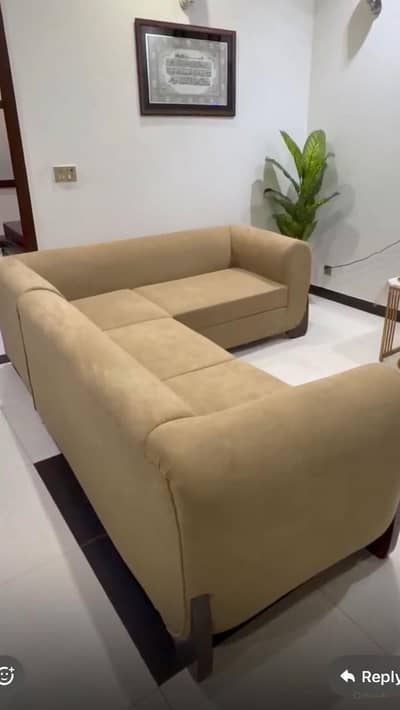 Brand New 6 Seater Sofa - 4 days used- blkul new h