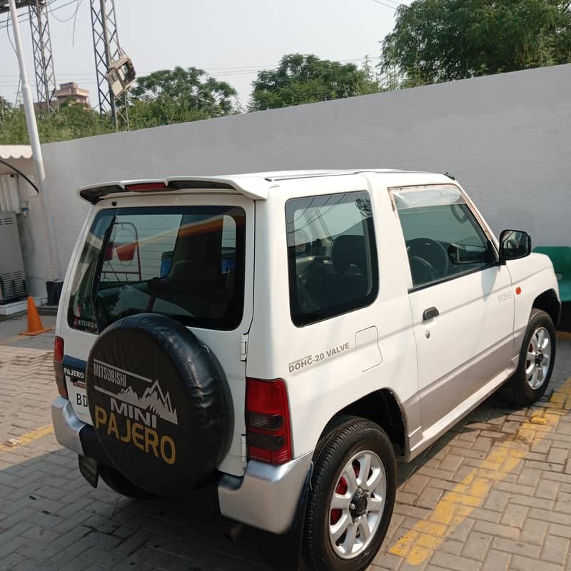 Pajero Mini 2