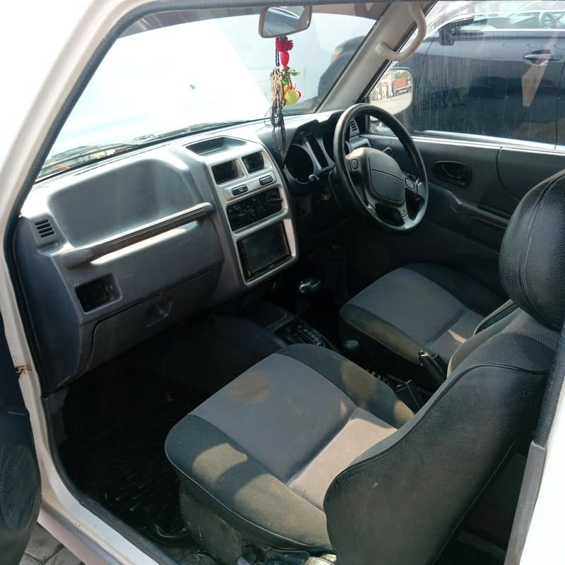 Pajero Mini 8