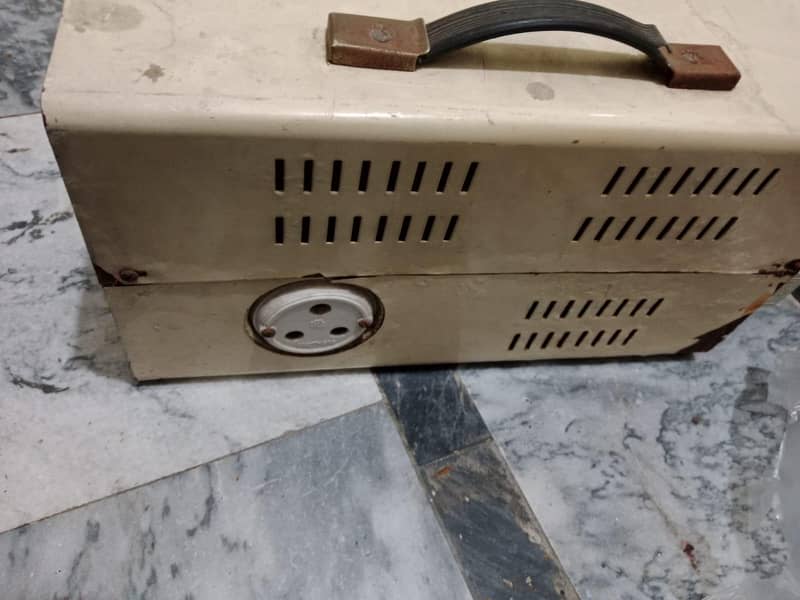 automatic voltage stabilizer 3