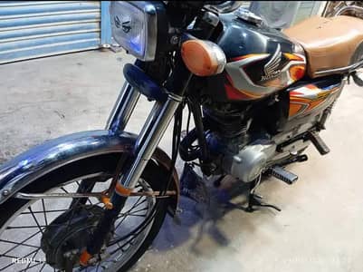 Honda 125 Karachi Number
