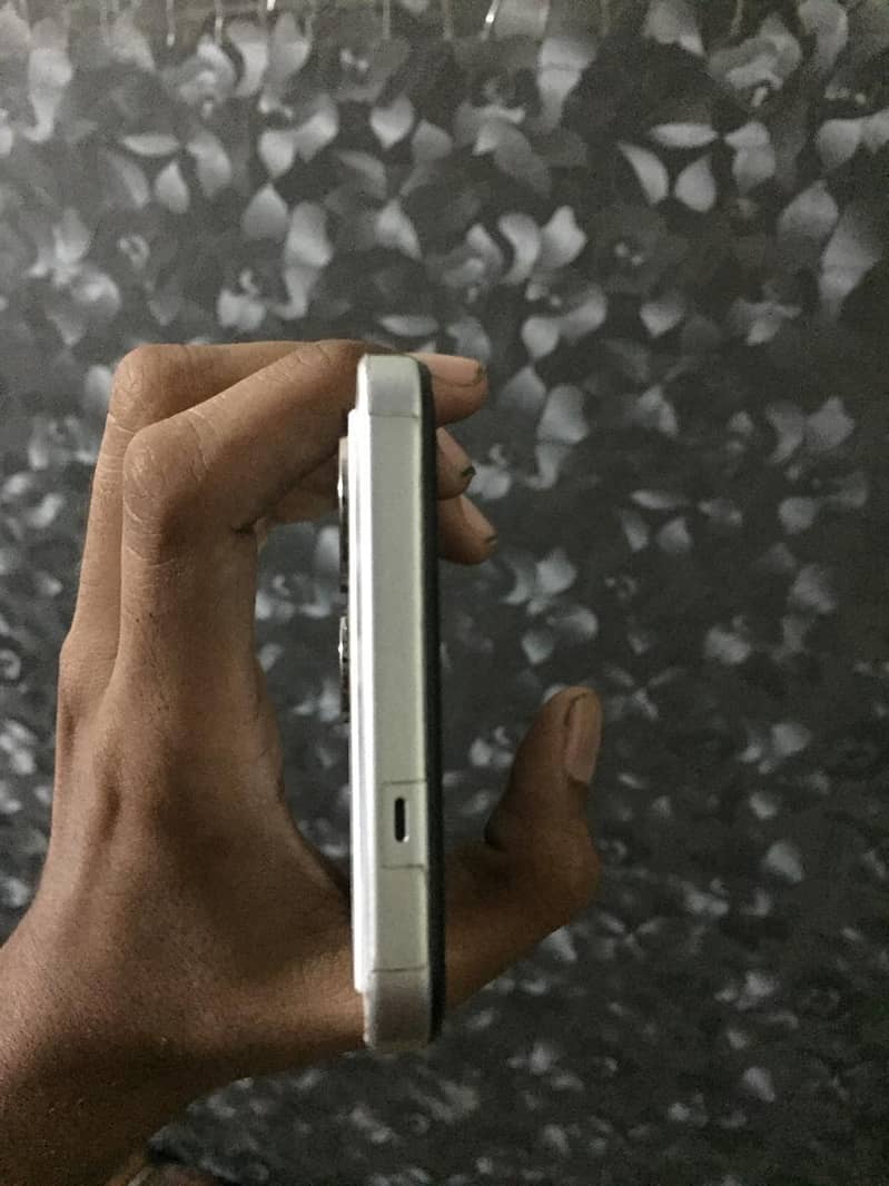 Tecno spark40 3