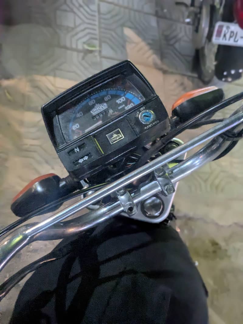 Unique Cd 70cc 12