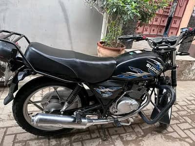 Suzuki 150 2020