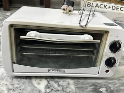 Black+dakker