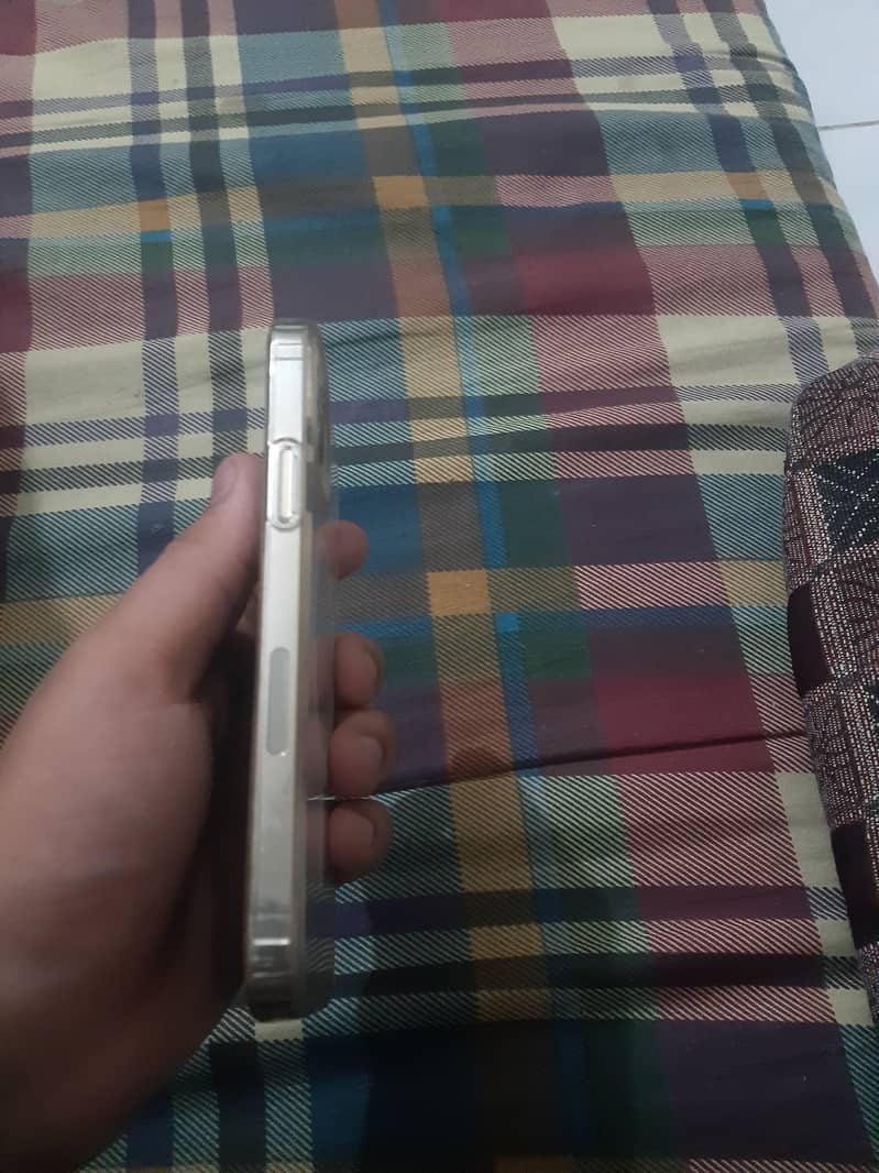 iphone 12 pro 3