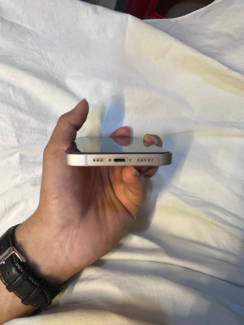 IPHONE 13 1