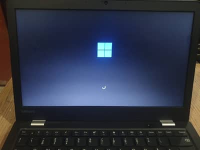 LENOVO CORE i3