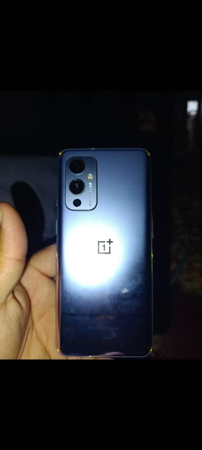one plus 9 12/256  please read full ad