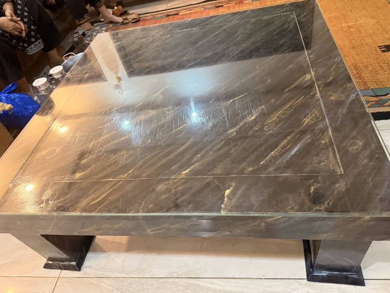 Lounge table 2