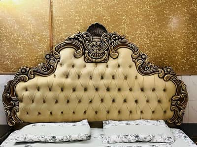 King Size wooden Bed