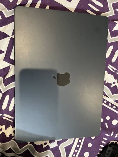 MacBook Air M3 2024 Blue Titanium First Hand 66 Cycles