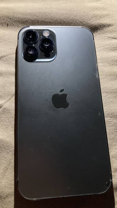 Iphone 12 pro max.