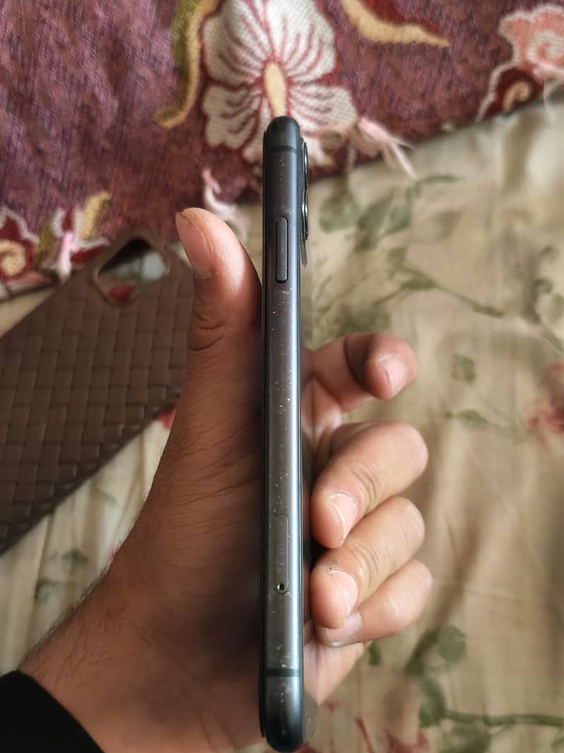 Apple iPhone 11 1