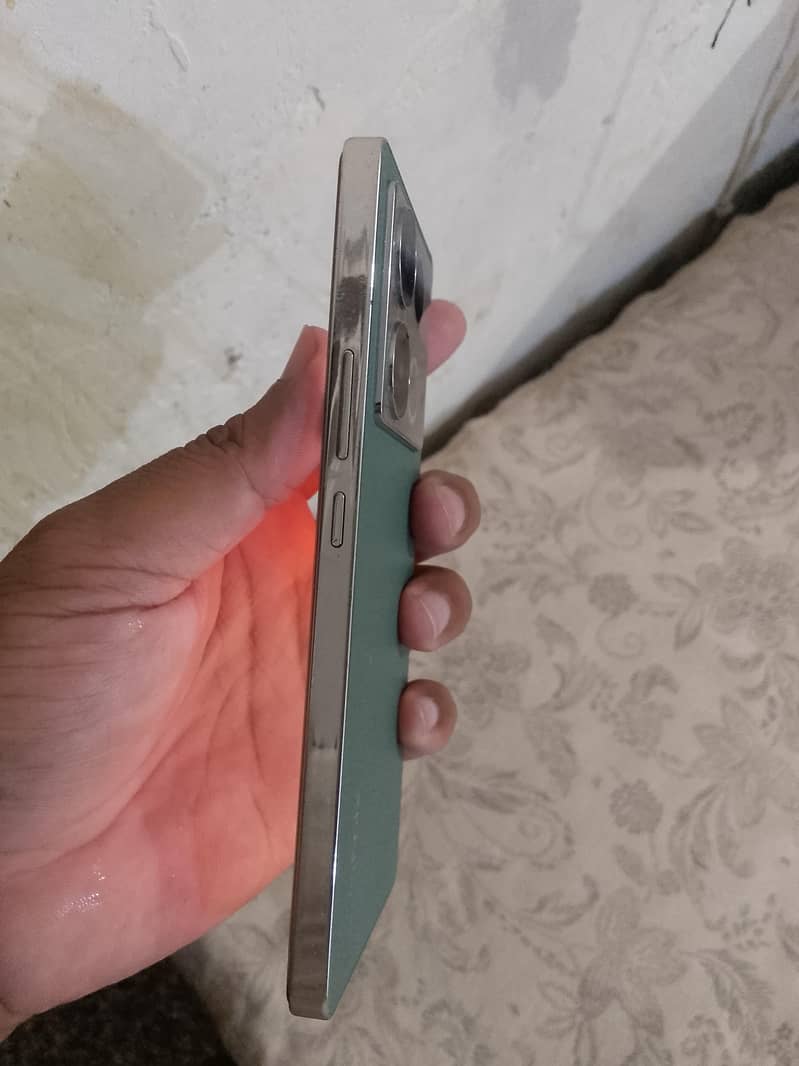 infinix note 40 complete boX 3