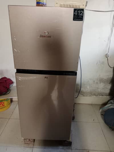 Dawlance fridge for sell small size