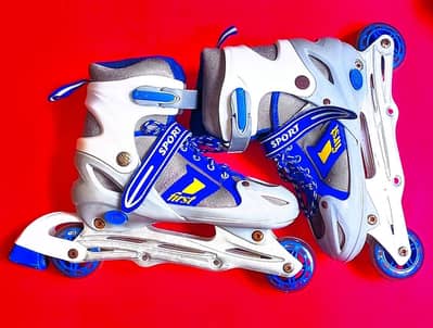 kids adjustable rolling sketch shoes in blue colour