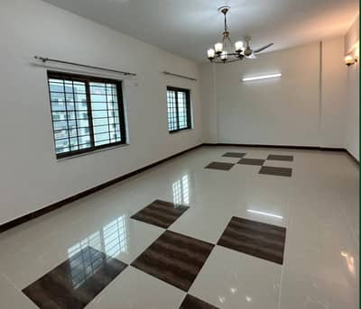 10 Marla 3 Bed Apartment Available For RENT In Askari 11 Sec-B Lahore
