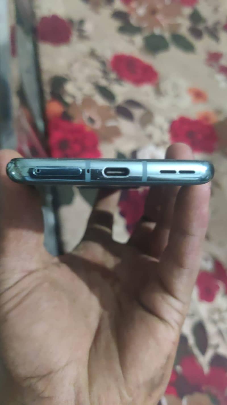 one Plus 10 pro 1