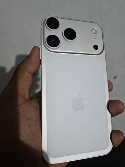 xr convert 17 pro